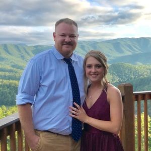 Meet your Posher, Brooke